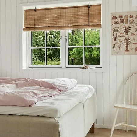 Wooden House With Relaxing Atmosphere Σπίτι διακοπών
